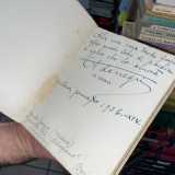 Altro �trofeo� dei Miolla � la dedica dell�autrice Ada Negri alla sua cara amica e giornalista barese Wanda Gorjux, nel frontespizio di �Il Dono� (1936)